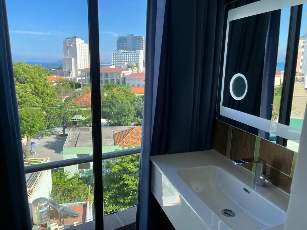 W Premium Nha Trang Hotel