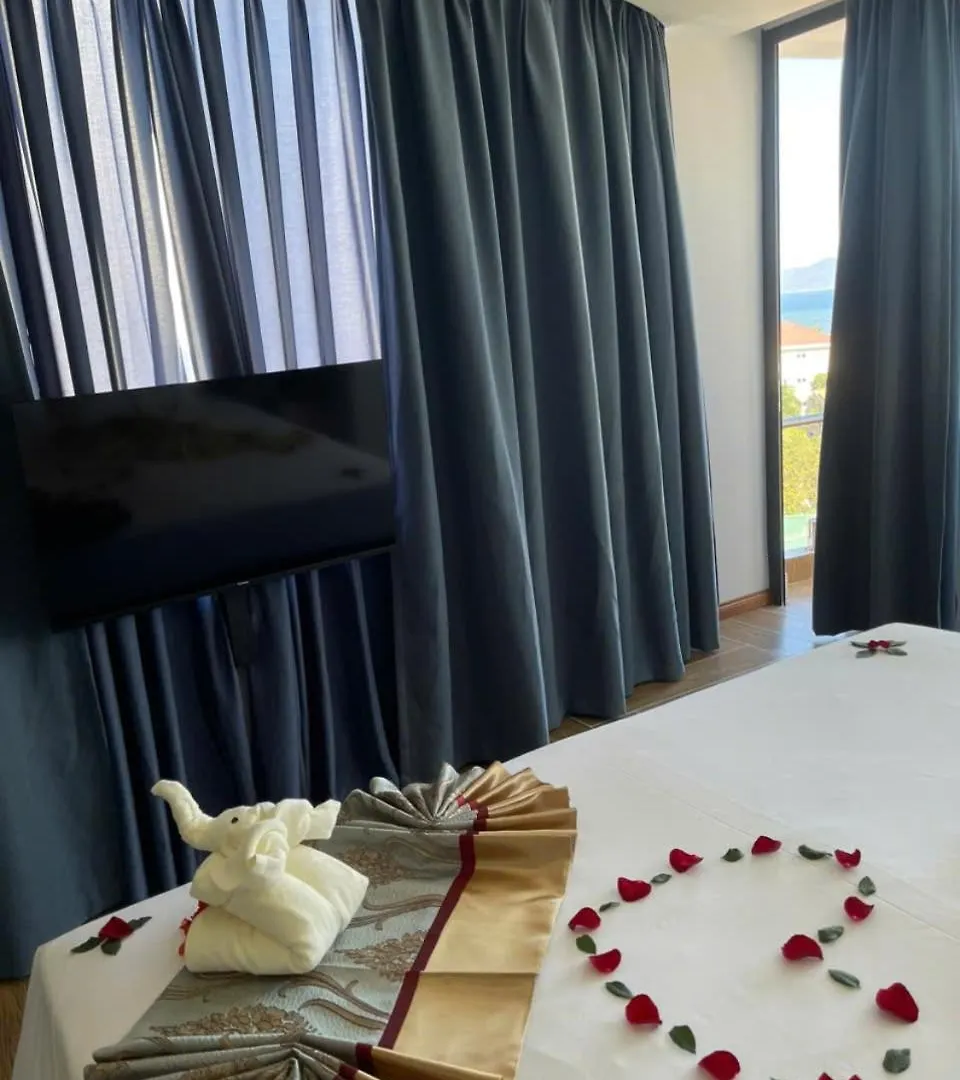 W Premium Nha Trang Hotel