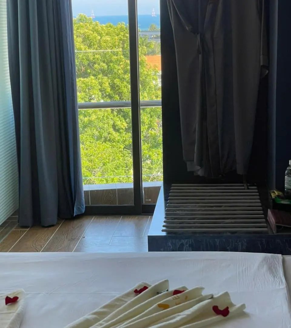 W Premium Nha Trang Hotel 4*,  Vietnam