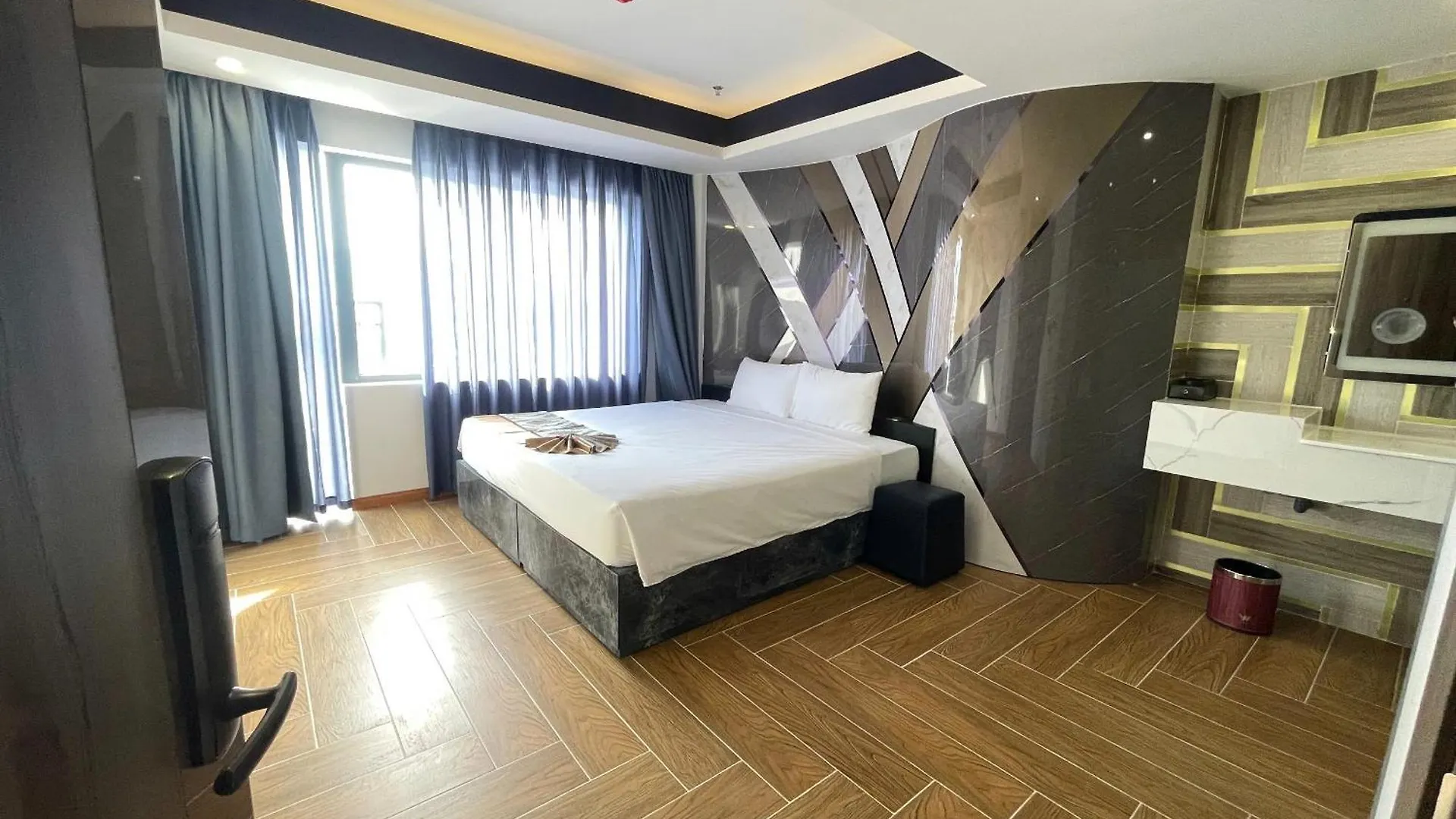 W Premium Nha Trang Hotel 4*,  Vietnam