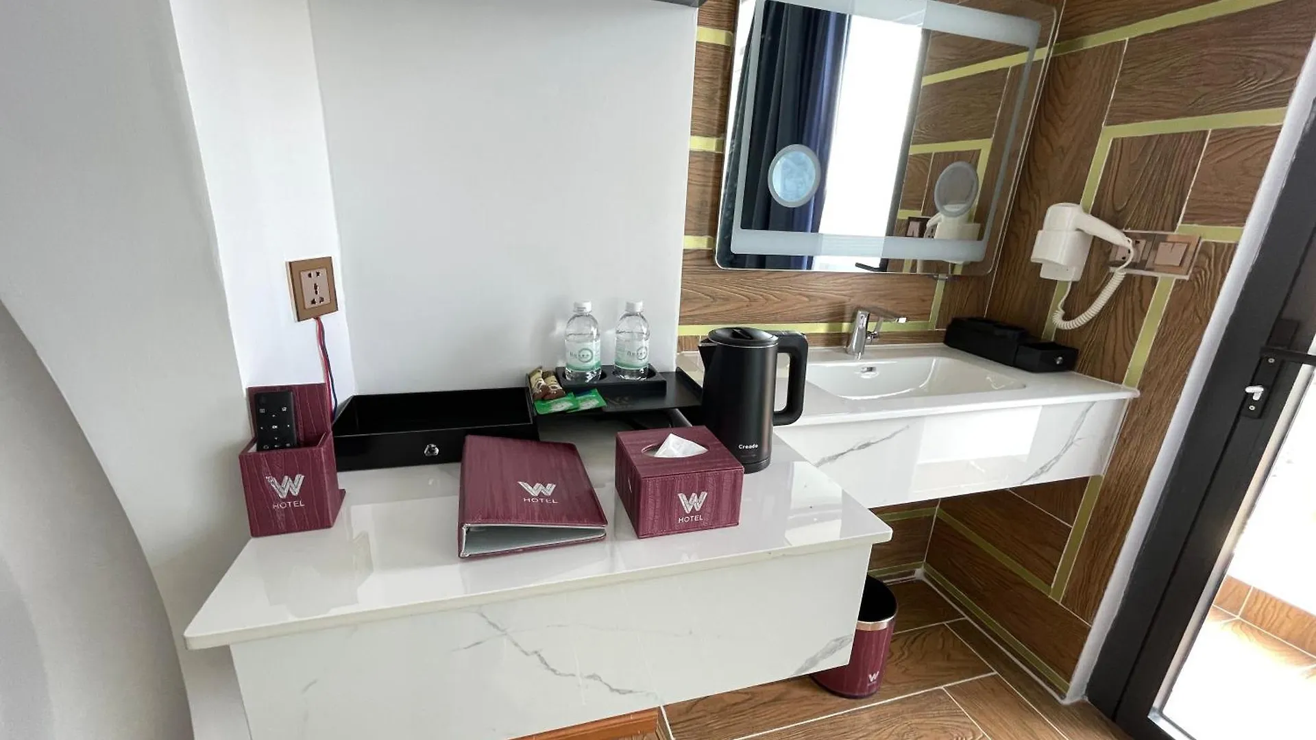 W Premium Nha Trang Hotel